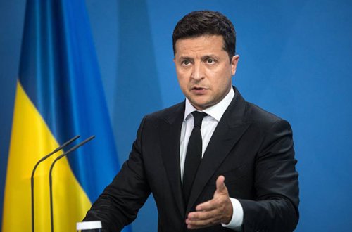 Zelenski Ukraynanın xaricdən silah almasının səbəbini açıqladı