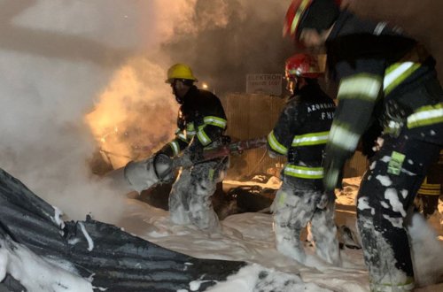 Biləcəridə avtomobil sexindəki yanğın söndürülüb - YENİLƏNİB