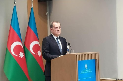 Macarıstan azad olunan ərazilərdə minaların təmizlənməsinə xüsusi diqqət yetirir - Nazir