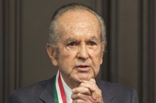 Мексиканский миллиардер Байерес умер в возрасте 90 лет