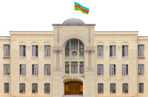 Səhiyyə nazirinin müavinləri kollektivə təqdim edilib