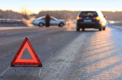 Cəlilabadda 2 avtomobil toqquşub, ölən və yaralananlar var