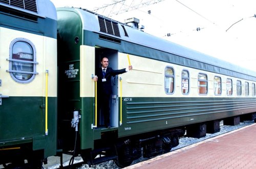 Şirkət mallarını oğurlamağa cəhd edən post növbətçisi və qatar tərtibatçısı saxlanılıb