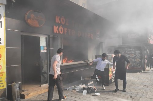 Bakıda dönərxanada yanğın olub