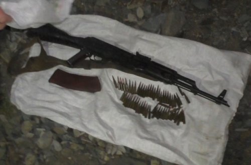 Şəmkirdə narkotacirdən “Kalaşnikov” tapıldı - FOTO/VİDEO