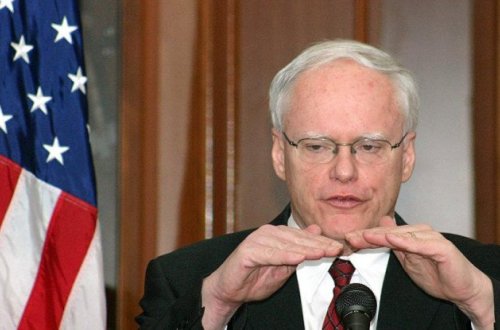 Ceyms Cefri: “Putin sanki 19-cu əsrdə yaşayır”