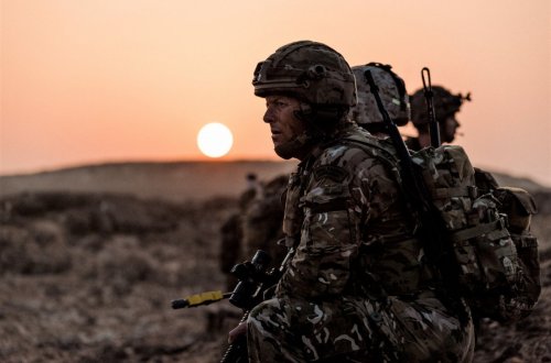 Böyük Britaniya Polşaya 350 dəniz piyadası göndərəcək