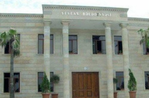 Yevlax bələdiyyəsində kassadan nağd pul əsassız silinib