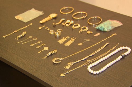 Bakıda evdən içərisində 34 min manatlıq qızıl olan seyf oğurlandı - FOTO/VİDEO