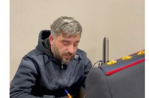 Bakıda uşaqların salfetin içində narkotik satdığını deyən şəxs cərimələnib