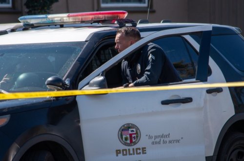 ABŞ-da atışma olub, 5 polis yaralanıb