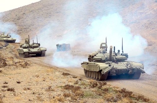 Müdafiə Nazirliyi həftəlik icmalını təqdim edib