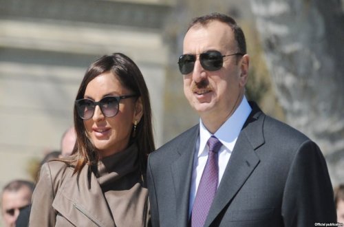 Prezident və Birinci xanım “Ağcabədi taxıl Aqropark”da yaradılan şəraitlə tanış olublar