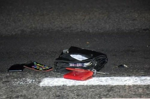 Bakıda avtomobil qadını vurub