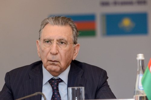 AMEA Ramiz Mehdiyevin istefa verməsi barədə məlumat yayıb