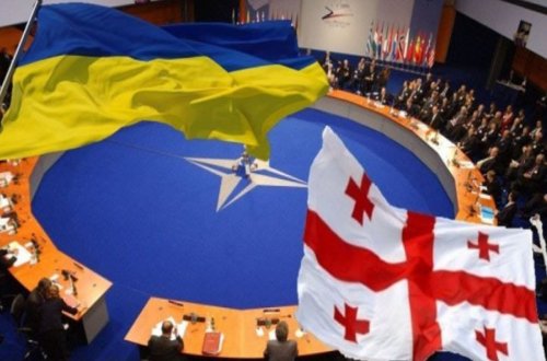 Stoltenberq Ukrayna və Gürcüstanın müdafiə nazirləri ilə görüşəcək