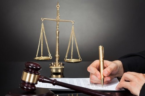 General qızı keçmiş ərini məhkəməyə verdi - 