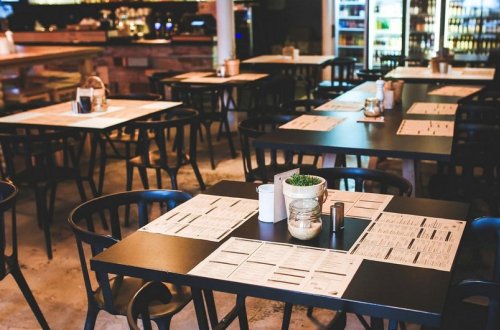 AQTA bir neçə restoranı cərimələyib