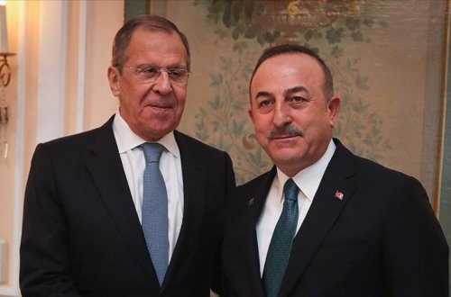 Türkiyə və Rusiya XİN başçıları telefonla danışıb