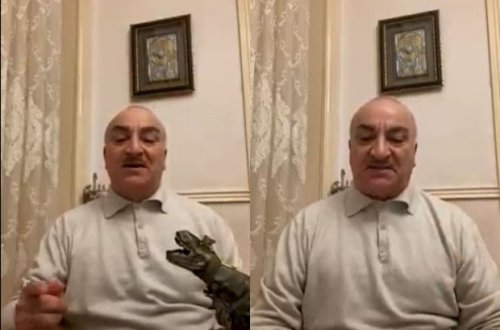 Oyuncaq əjdaha ilə video çəkən deputat: “Sən heç kimsən” - VİDEO
