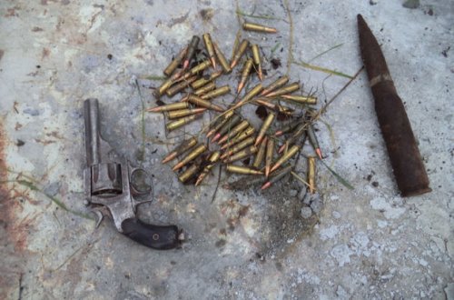 Qubada silah-sursat aşkarlanıb