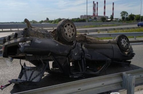 Женщина, ехавшая на похороны сестры, погибла в ДТП вместе с семьей