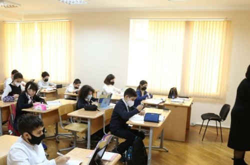 Azərbaycanda koronavirusa görə bağlanan sinif və məktəblərin sayı açıqlanıb