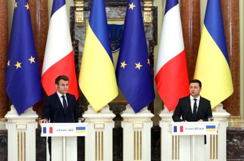 Zelenski və Makron Ukraynadakı vəziyyətin deeskalasiya yollarını müzakirə ediblər