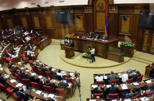Ermənistan parlamenti Şuşa Bəyannaməsinə qarşı çıxmağa cəsarət etmədi
