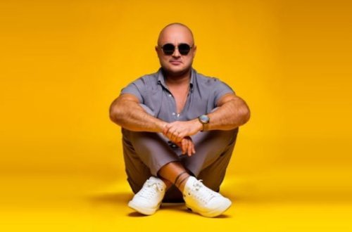 Экс-участник Dəyirman: Мири Юсиф продавал булочки - ВИДЕО