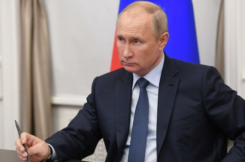 Putin qondarma DXR və LXR rəhbərləri ilə əməkdaşlıq sazişi imzalayıb