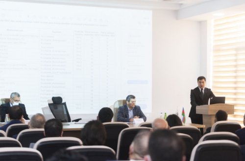 “Ölkədə quşçuluğun mövcud vəziyyəti və qarşıda duran vəzifələr” mövzusunda iclas keçirilib