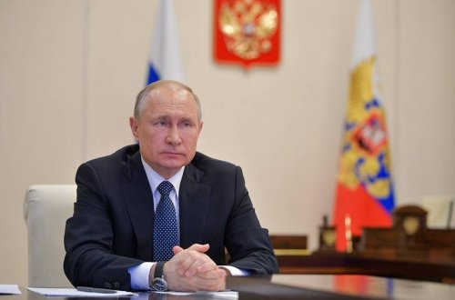 Vladimir Putin imperiya yaratması ilə bağlı iddiaları inkar edib