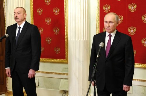 İlham Əliyev və Vladimir Putin mətbuata bəyanatlarla çıxış ediblər