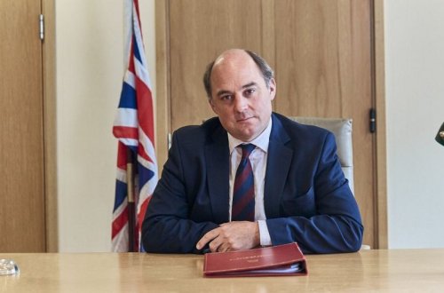 Britaniyanın müdafiə naziri: 