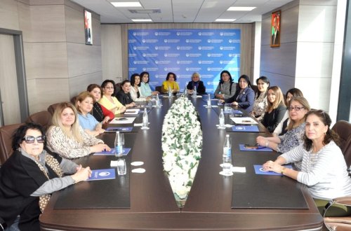 “Gender əsaslı zorakılıqlara qarşı mübarizədə QHT-lərin rolu” mövzusunda görüş keçirilib