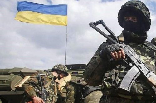 В Украине ввели военное положение - ВИДЕО