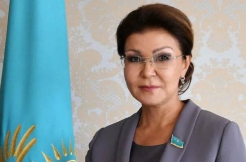 Дочь экс-президента Казахстана слагает полномочия депутата парламента