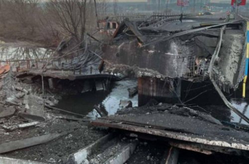 Rusiya tanklarının Kiyevə keçidini dayandırmaq üçün üç körpü partladılıb