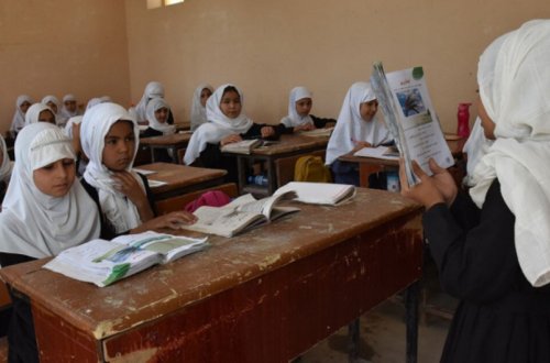 UNICEF: “Taliban” qızların məktəbə getməsinə icazə verəcək