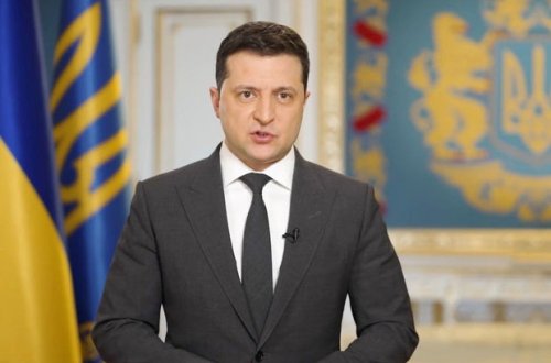 Zelenski: “Tərəfdaşlarımızın silah və texnikası Ukraynaya gəlir!” - FOTO