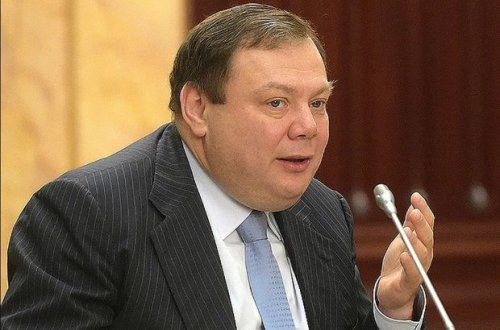 Rusiyanın ən varlı şəxslərindən biri Ukraynadakı hərbi əməliyyatları qınadı