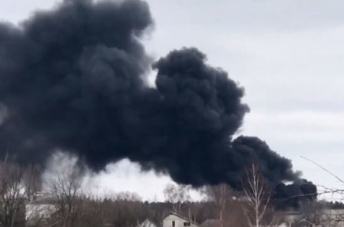 Ukraynada neft anbarı partladılıb: Güclü yanğın başlayıb - VİDEO