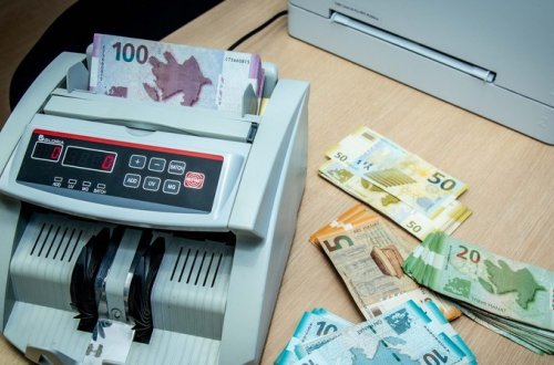 Azərbaycanda pul bazası fevralda da azalıb