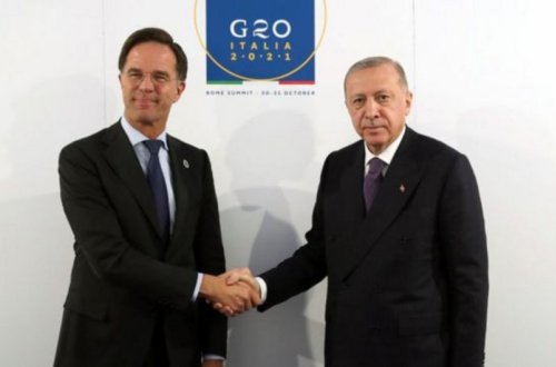 Ərdoğan Avsriyanın Prezidenti və Niderlandın Baş naziri ilə danışıb