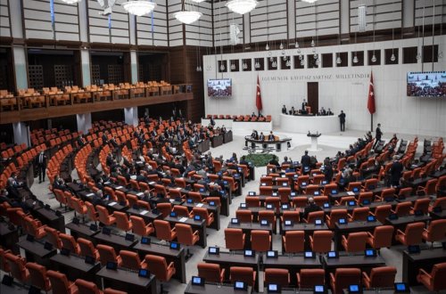 Türkiyə parlamentində Rusiya-Ukrayna müharibəsi ilə bağlı qapalı iclas keçirilir