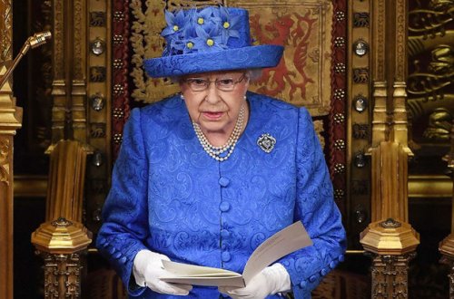 Названы причины и последствия назначения новой британской королевы - ФОТО