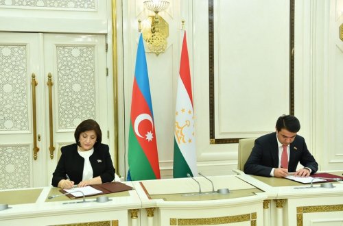 Azərbaycan və Tacikistan parlamentləri əməkdaşlıq sazişi imzalayıb