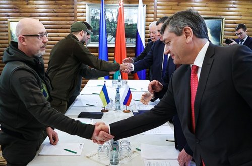Украина и Россия завершили второй раунд переговоров
