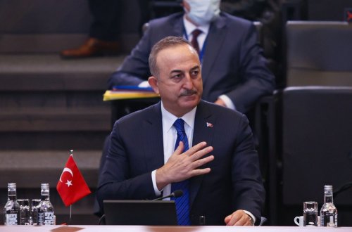 Mövlud Çavuşoğlu NATO xarici işlər nazirlərinin toplantısında çıxış edib
